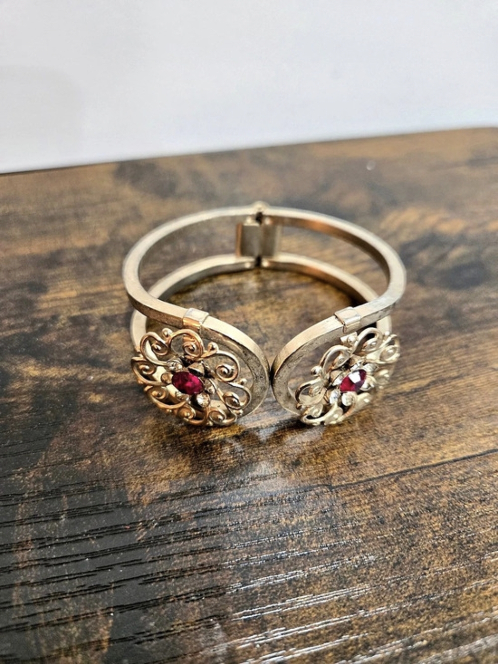 Vintage Ornate Filigree Hinge Cuff Bracelet Fuchsia Pink Rhinestone